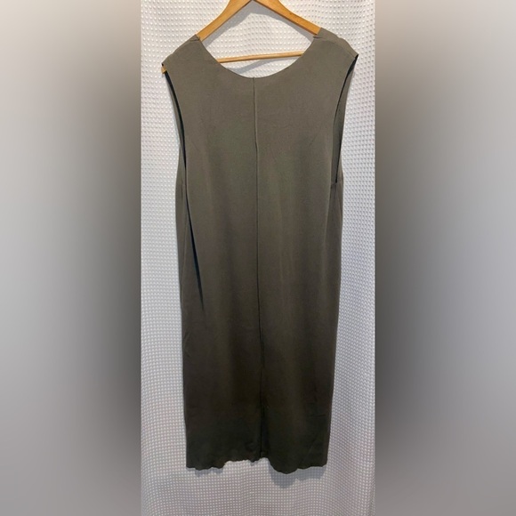 Women’s ZARA oversized kaki green knit deep V open back maxi dress Size small - Picture 3 of 15